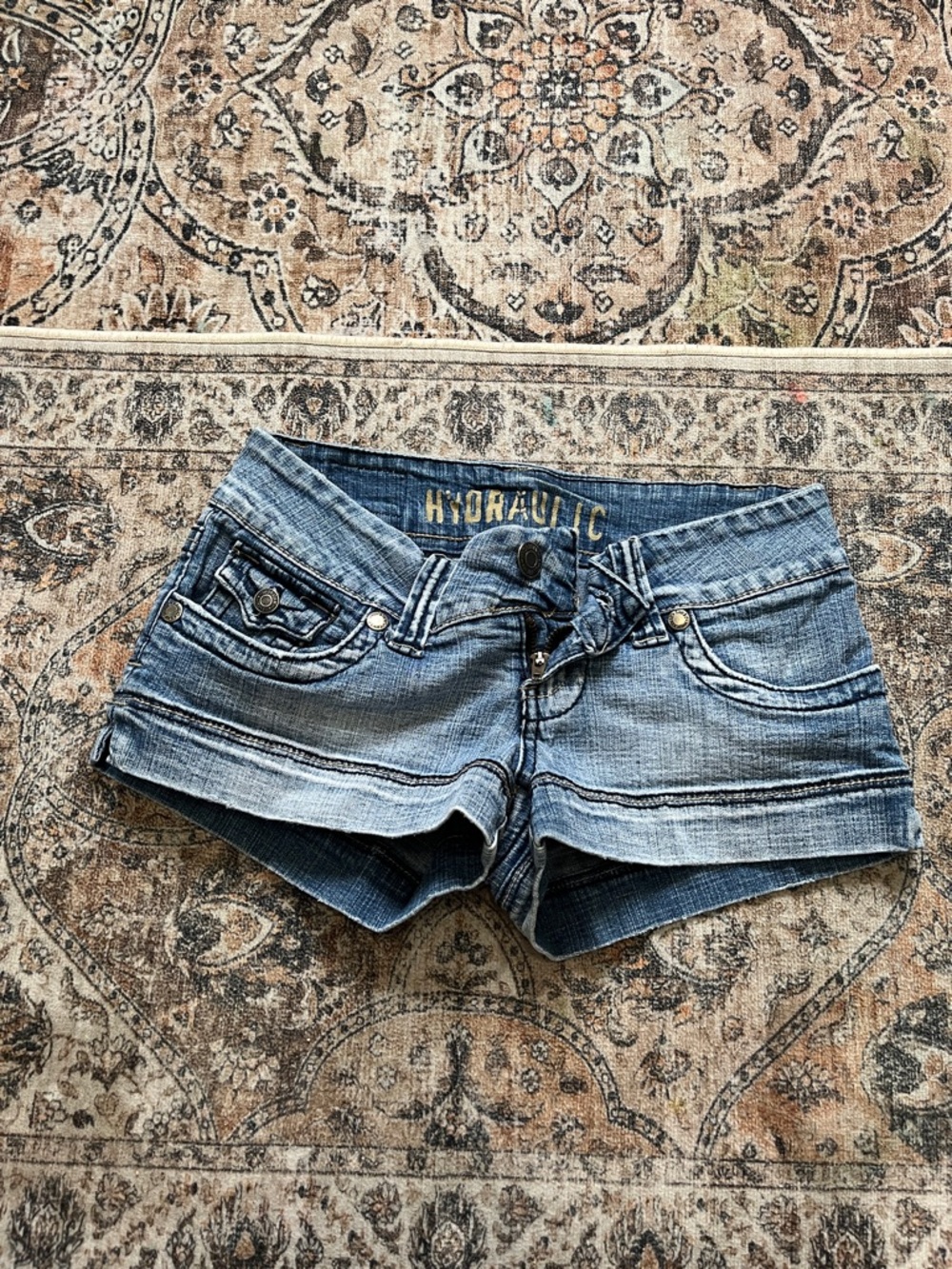 Hydraulic Women's Light Blue Denim Low-Rise Jean Shorts